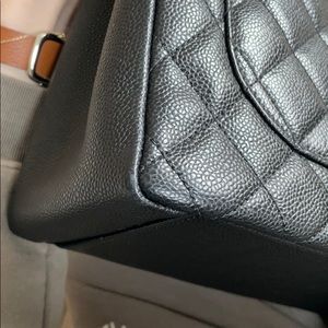 Corners of chanel gst